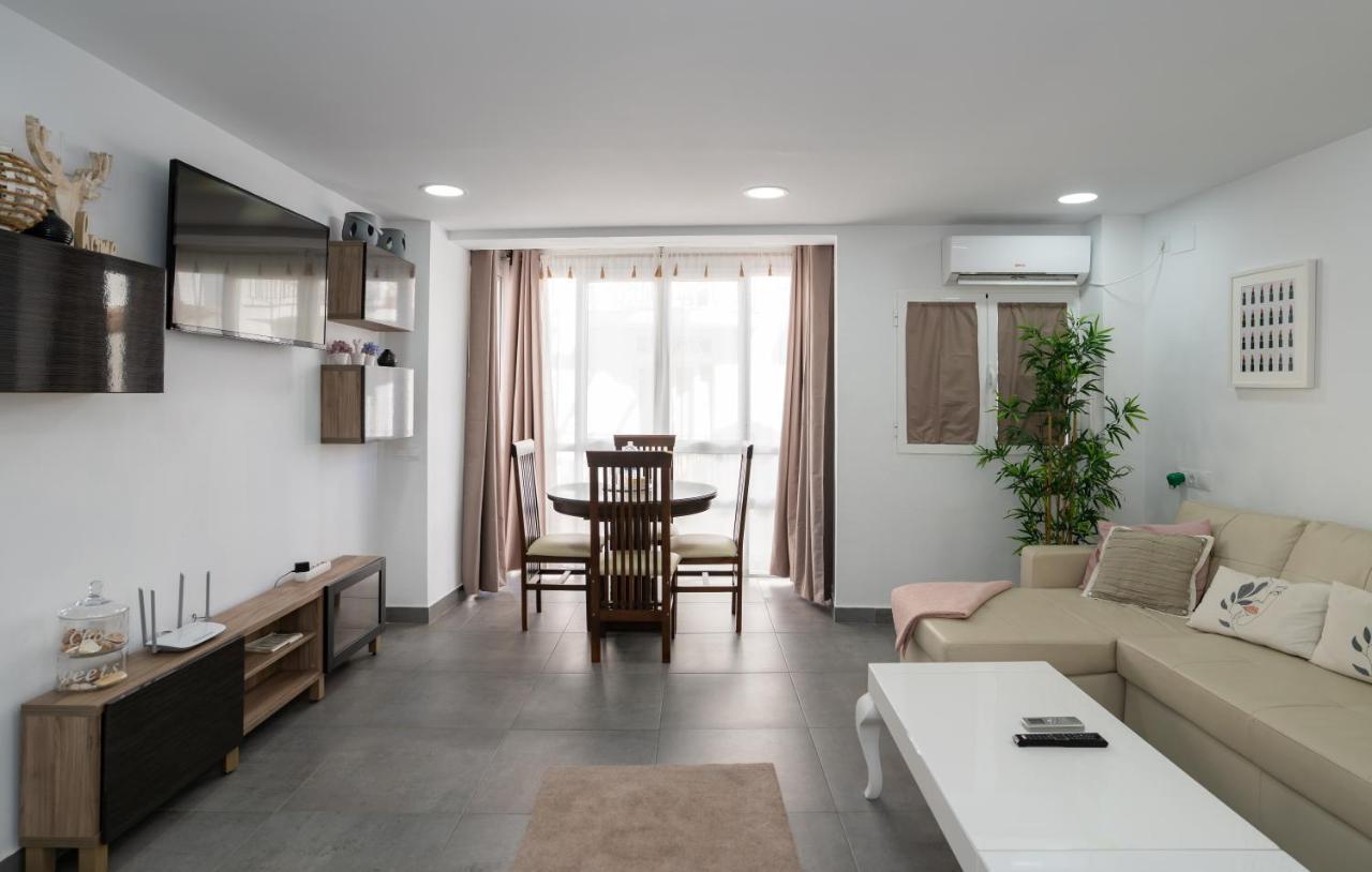 Playa Carihuela Apartamentos El Carmen Torremolinos Dış mekan fotoğraf