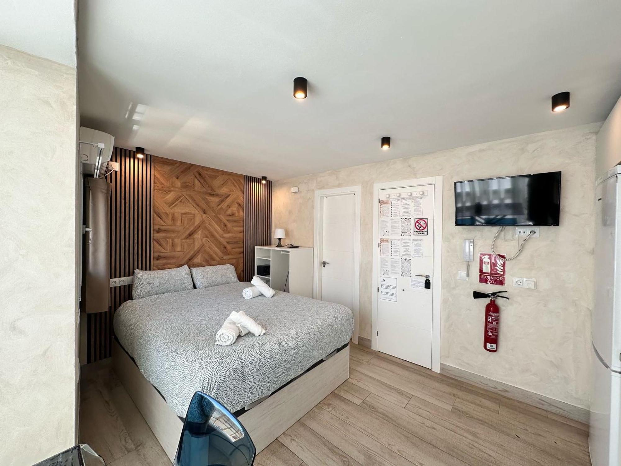 Playa Carihuela Apartamentos El Carmen Torremolinos Dış mekan fotoğraf
